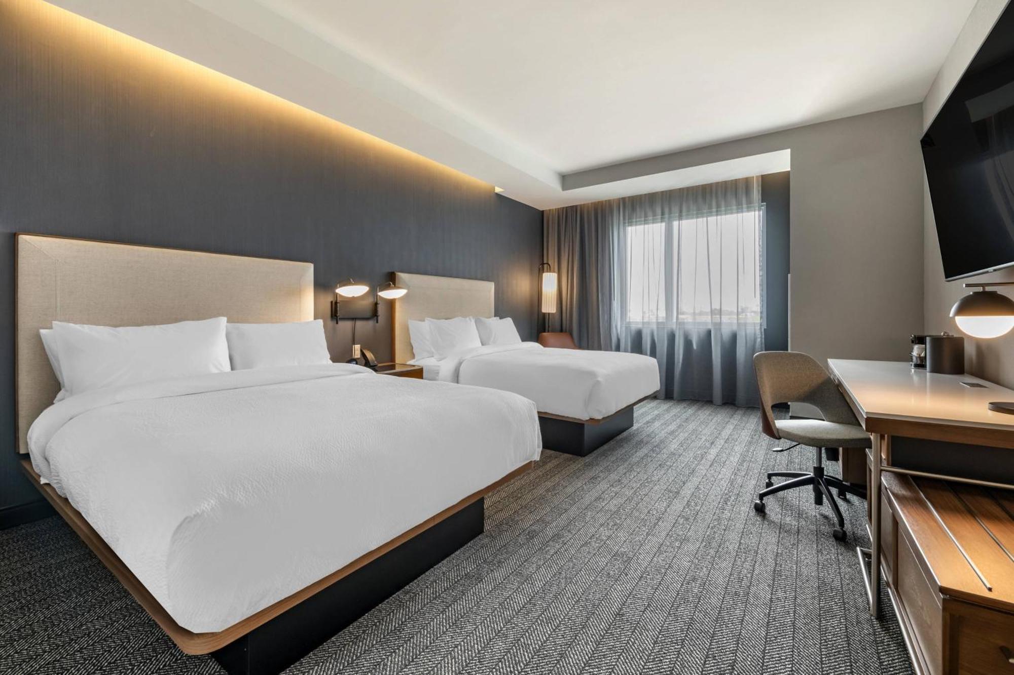 คอร์ตยาร์ด บาย แมริออท ฟอร์ต ลอเดอร์เดล ดาวน์ทาวน์ Hotel ภายนอก รูปภาพ