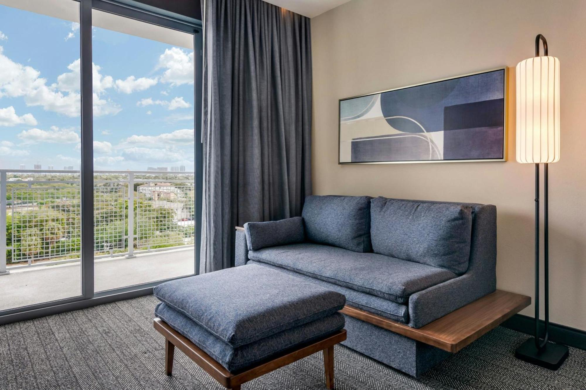 คอร์ตยาร์ด บาย แมริออท ฟอร์ต ลอเดอร์เดล ดาวน์ทาวน์ Hotel ภายนอก รูปภาพ